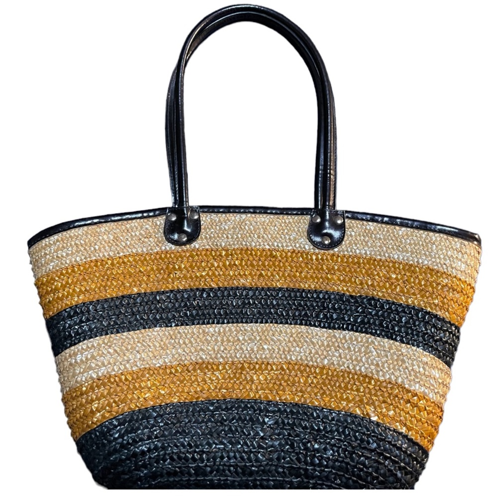 Woven Tote in neutral colors
